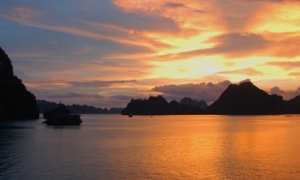 Halong Bay 2days 1 night Villa